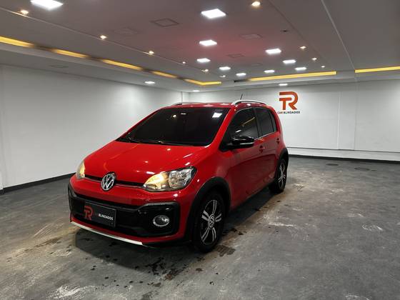 VOLKSWAGEN UP 1.0 170 TSI TOTAL FLEX XTREME 4P MANUAL